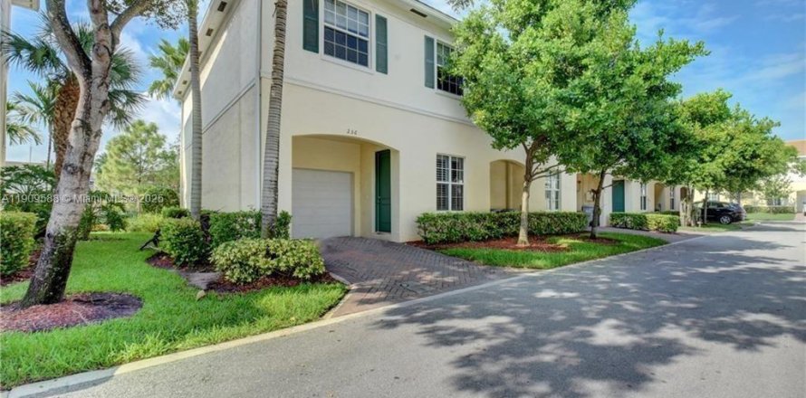 Touwnhouse à Pompano Beach, Floride 3 chambres, 189.15 m2 № 1965205