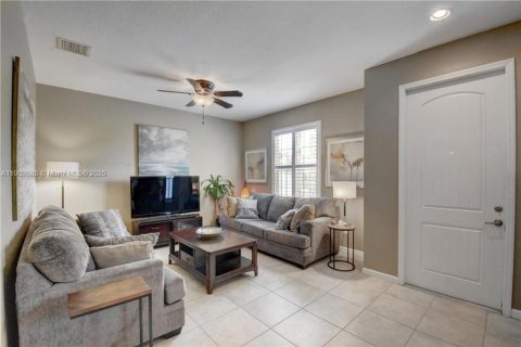 Touwnhouse à vendre à Pompano Beach, Floride: 3 chambres, 189.15 m2 № 1965205 - photo 11