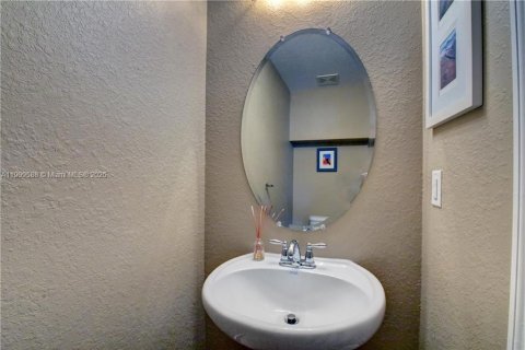 Touwnhouse à vendre à Pompano Beach, Floride: 3 chambres, 189.15 m2 № 1965205 - photo 7
