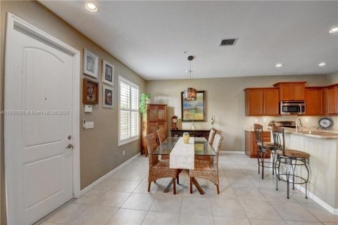 Touwnhouse à vendre à Pompano Beach, Floride: 3 chambres, 189.15 m2 № 1965205 - photo 6