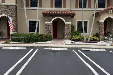 Touwnhouse à louer à Homestead, Floride: 3 chambres, 113.71 m2 № 1929795 - photo 3