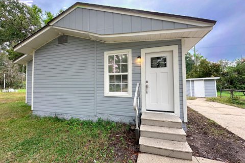 Casa en venta en Jacksonville, Florida, 2 dormitorios, 103.86 m2 № 847744 - foto 1