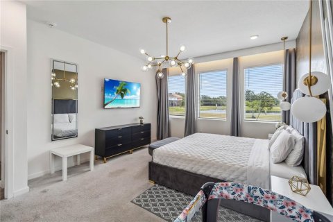 Casa en venta en Kissimmee, Florida, 6 dormitorios, 330.92 m2 № 1680474 - foto 17