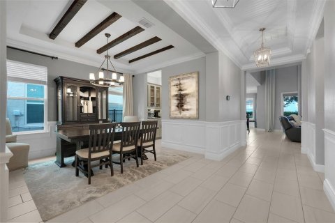 House in Winter Garden, Florida 5 bedrooms, 399.94 sq.m. № 2266999 - photo 11