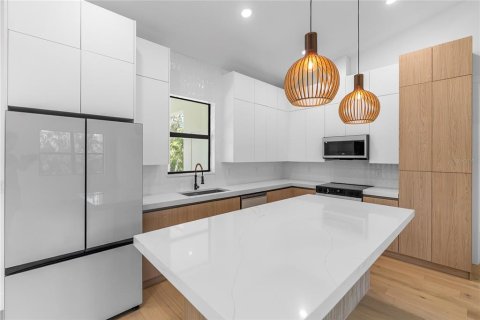 Casa en venta en Port Charlotte, Florida, 3 dormitorios, 139.35 m2 № 1919339 - foto 30