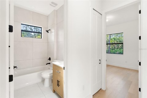 Casa en venta en Port Charlotte, Florida, 3 dormitorios, 139.35 m2 № 1919339 - foto 21