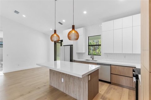 Casa en venta en Port Charlotte, Florida, 3 dormitorios, 139.35 m2 № 1919339 - foto 27
