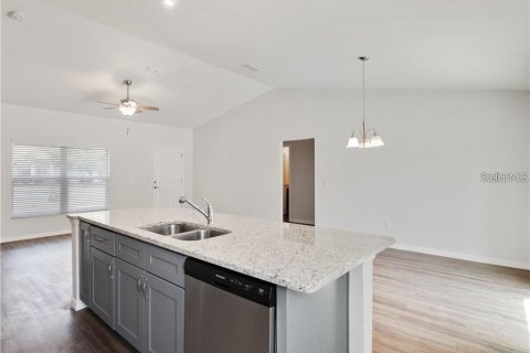 Villa ou maison à louer à Ocala, Floride: 3 chambres, 121.89 m2 № 2115325 - photo 6