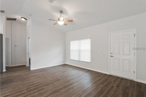 Villa ou maison à louer à Ocala, Floride: 3 chambres, 121.89 m2 № 2115325 - photo 12