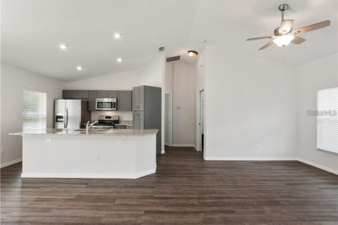 Villa ou maison à louer à Ocala, Floride: 3 chambres, 121.89 m2 № 2115325 - photo 9