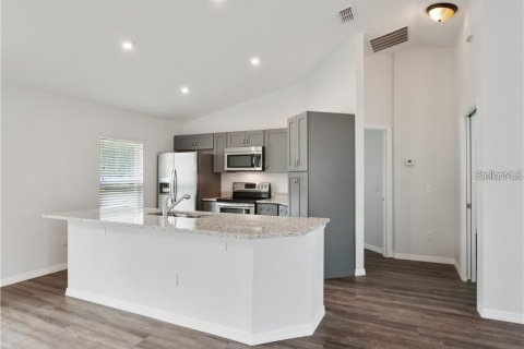 Villa ou maison à louer à Ocala, Floride: 3 chambres, 121.89 m2 № 2115325 - photo 3
