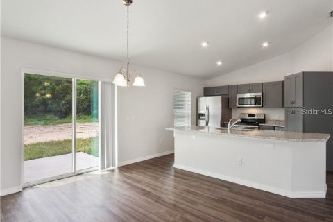 Villa ou maison à louer à Ocala, Floride: 3 chambres, 121.89 m2 № 2115325 - photo 8