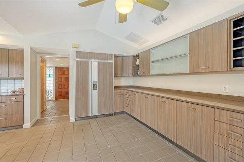 Купить виллу или дом в Сарасота, Флорида 10 комнат, 266.26м2, № 1785536 - фото 12