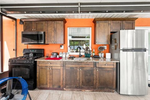 Villa ou maison à vendre à Tampa, Floride: 4 chambres, 163.51 m2 № 2316492 - photo 25