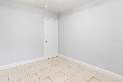 Villa ou maison à vendre à Tampa, Floride: 4 chambres, 163.51 m2 № 2316492 - photo 22
