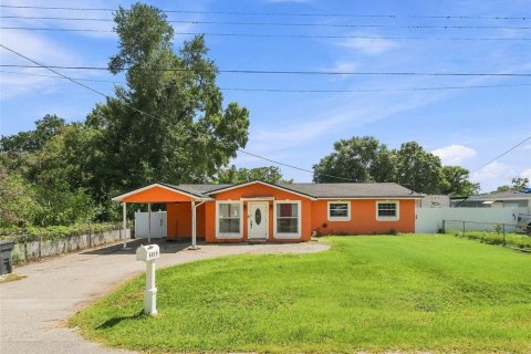 Villa ou maison à vendre à Tampa, Floride: 4 chambres, 163.51 m2 № 2316492 - photo 2