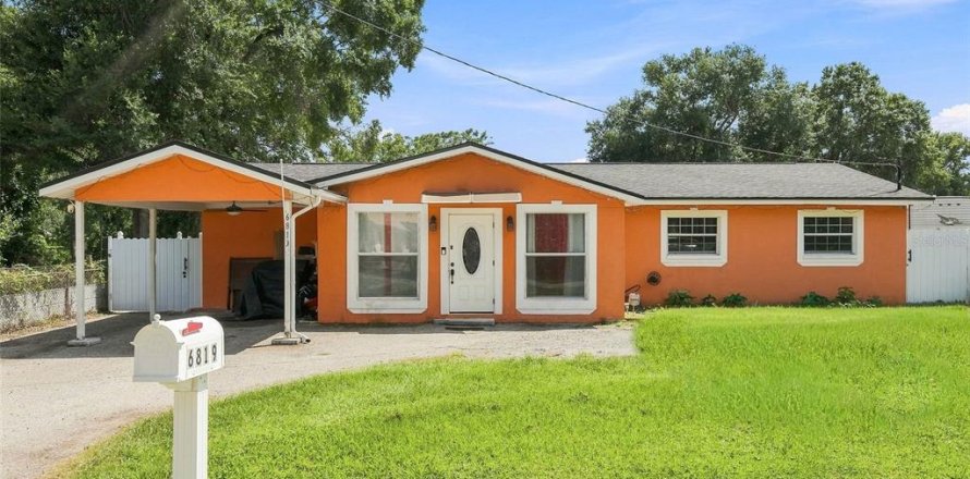 Villa ou maison à Tampa, Floride 4 chambres, 163.51 m2 № 2316492