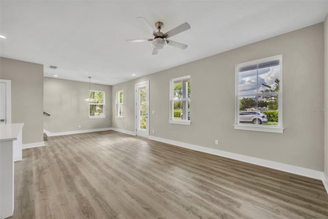 Townhouse in Orlando, Florida 3 bedrooms, 167.22 sq.m. № 1884619 - photo 8