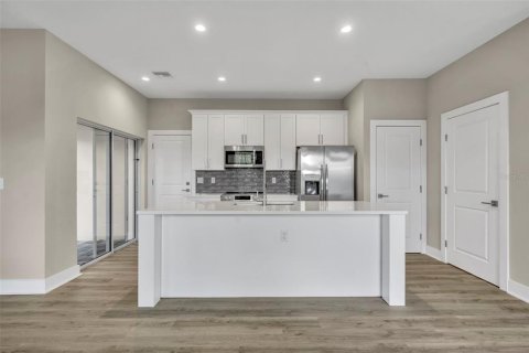 Townhouse in Orlando, Florida 3 bedrooms, 167.22 sq.m. № 1884619 - photo 10