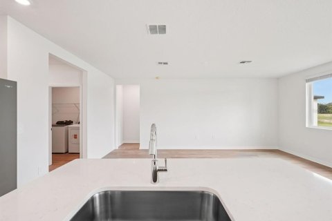 Villa ou maison à vendre à Parrish, Floride: 4 chambres, 170.94 m2 № 2138870 - photo 3