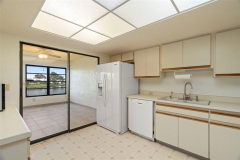 Villa ou maison à vendre à Pinellas Park, Floride: 2 chambres, 117.43 m2 № 1900052 - photo 14