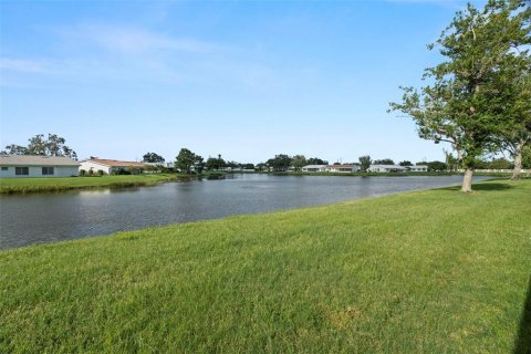 Villa ou maison à vendre à Pinellas Park, Floride: 2 chambres, 117.43 m2 № 1900052 - photo 25