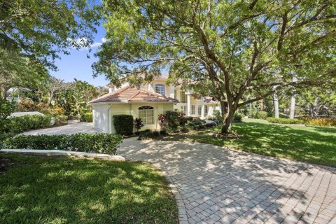 Casa en venta en Stuart, Florida, 5 dormitorios, 340.02 m2 № 2153861 - foto 4