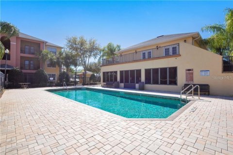 Condo in Orlando, Florida, 1 bedroom № 2267224 - photo 17