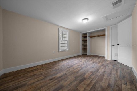 House in Altoona, Florida 3 bedrooms, 107.02 sq.m. № 1910331 - photo 15