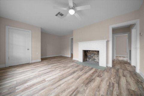 House in Altoona, Florida 3 bedrooms, 107.02 sq.m. № 1910331 - photo 23