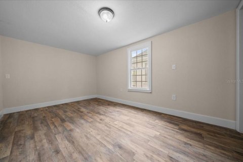 House in Altoona, Florida 3 bedrooms, 107.02 sq.m. № 1910331 - photo 13