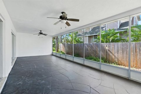 Casa en venta en Tarpon Springs, Florida, 3 dormitorios, 144.93 m2 № 1907890 - foto 13