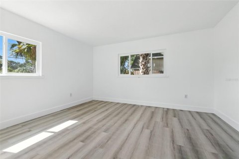 Casa en venta en Tarpon Springs, Florida, 3 dormitorios, 144.93 m2 № 1907890 - foto 20