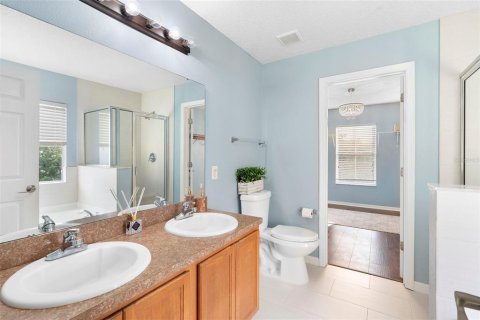 House in Winter Garden, Florida 4 bedrooms, 216.65 sq.m. № 1795593 - photo 15