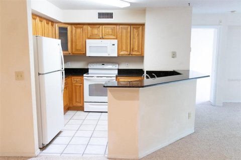 Copropriété à louer à Altamonte Springs, Floride: 2 chambres, 83.61 m2 № 2158050 - photo 3