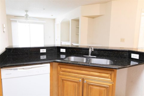 Copropriété à louer à Altamonte Springs, Floride: 2 chambres, 83.61 m2 № 2158050 - photo 5