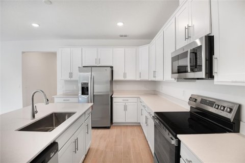Villa ou maison à vendre à DeLand, Floride: 4 chambres, 192.31 m2 № 1537740 - photo 6