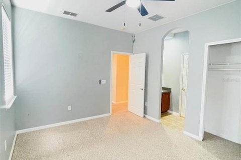 Casa en alquiler en Kissimmee, Florida, 3 dormitorios, 209.03 m2 № 1917487 - foto 18