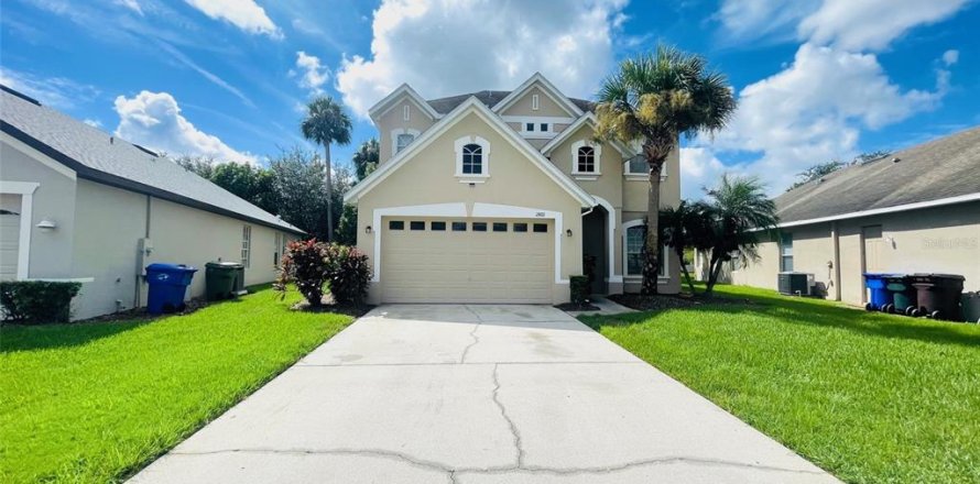 Casa en Kissimmee, Florida 3 dormitorios, 209.03 m2 № 1917487