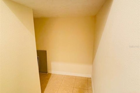 House in Kissimmee, Florida 3 bedrooms, 209.03 sq.m. № 1917487 - photo 12