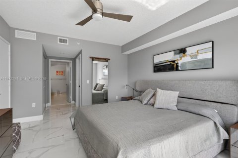 Copropriété à vendre à Sunny Isles Beach, Floride: 3 chambres, 143.16 m2 № 2248016 - photo 17
