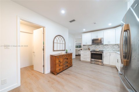 Купить виллу или дом в Бока-Ратон, Флорида 2 спальни, 132.29м2, № 1939041 - фото 25