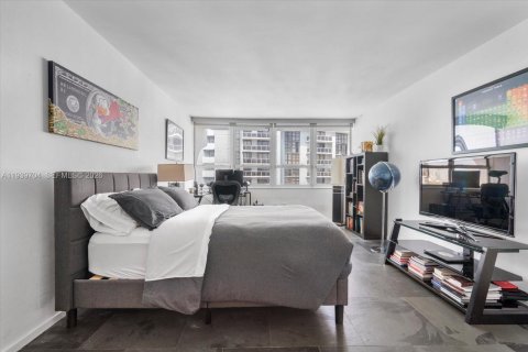 Снять в аренду кондоминиум в Майами-Бич, Флорида 3 спальни, 218.41м2, № 2004767 - фото 11