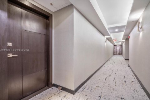 Снять в аренду кондоминиум в Майами-Бич, Флорида 3 спальни, 218.41м2, № 2004767 - фото 25