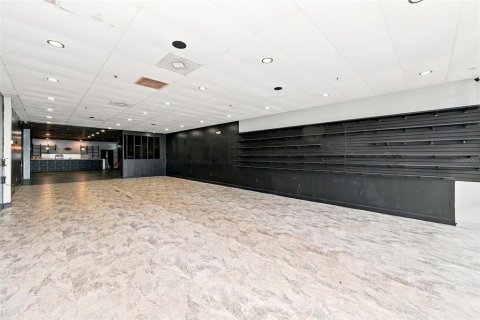 Immobilier commercial à louer à Kissimmee, Floride: 826.83 m2 № 2415026 - photo 20