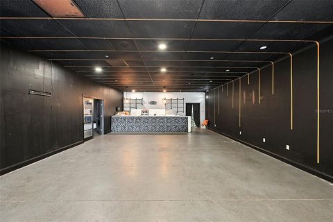 Immobilier commercial à louer à Kissimmee, Floride: 826.83 m2 № 2415026 - photo 23