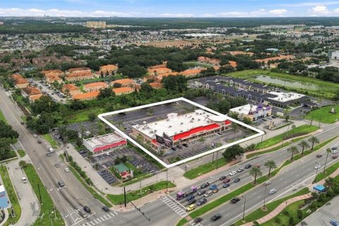 Immobilier commercial à louer à Kissimmee, Floride: 826.83 m2 № 2415026 - photo 6