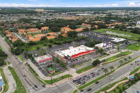 Immobilier commercial à louer à Kissimmee, Floride: 826.83 m2 № 2415026 - photo 5