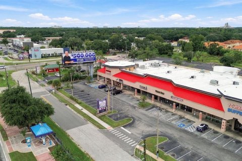 Immobilier commercial à louer à Kissimmee, Floride: 826.83 m2 № 2415026 - photo 7