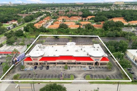 Immobilier commercial à louer à Kissimmee, Floride: 826.83 m2 № 2415026 - photo 2